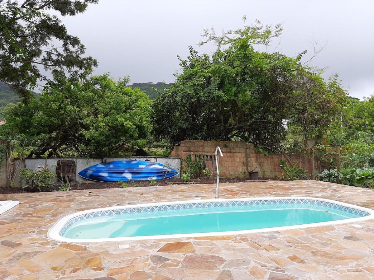 Linda Casa Piscina Natureza Holiday home Florianopolis